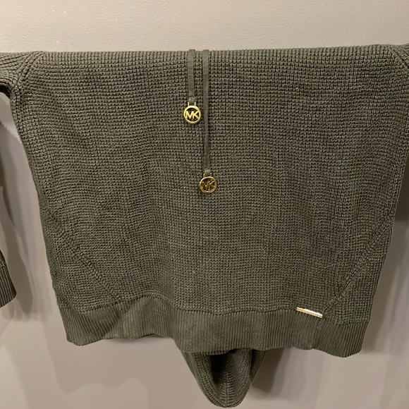 Michael Kors knitted hoody size M - Picture 4 of 4